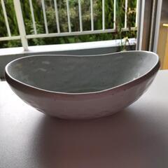 カレー皿２つの画像