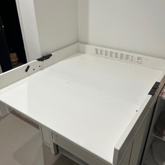 30日廃棄 IKEA おむつ替え台引き出し付きの画像