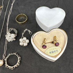 アクセサリーまとめ売り ネックレス ピアス イヤリング 指輪 パールの画像
