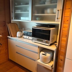 食器棚　キッチンボードの画像