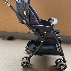 新生児OK　ベビーカーの画像