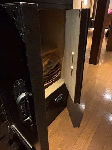 アンティーク食器棚、レトロ収納棚