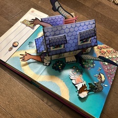 英語本 不思議の国のアリス  とびだす絵本の画像