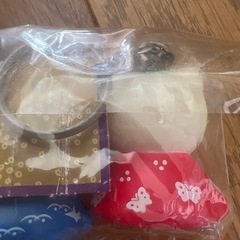 ハローキティ卓上お雛様の画像