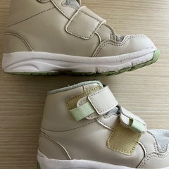 asicsキッズ17.0㎝の画像