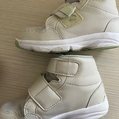 asicsキッズ17.0㎝の画像