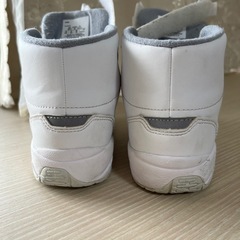 asicsキッズ16.5㎝の画像