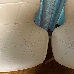 白　椅子　4脚セット　チェア　ダイニングチェア　汚れありの画像