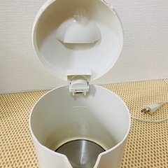 ニュースキン　ポット　 非売品 清潔な白の画像