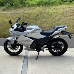スズキ　ジクサーSF250 の画像