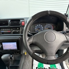 SKYBLUEMOTORです🙇スズキ　ジムニー　平成14年式　4WD ターボ車　各部チッピングブラック塗装　ワンセグナビTVの画像
