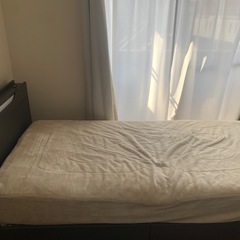 シングルベッドの画像