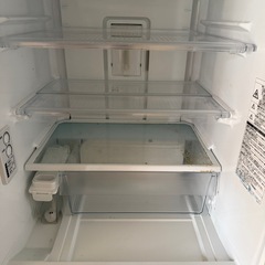 TOSHIBA 冷蔵庫　2015年製の画像