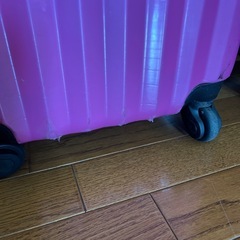 スーツケース大小の画像