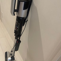 コードあり掃除機　アイリスオーヤマ　の画像