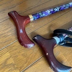 ☆杖　2本　差し上げます☆[の画像