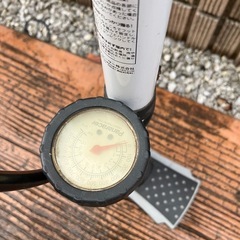 自転車 空気入れ パナレーサー ゲージ付アルミ製フロアポンプ BFP-04AGA3 仏式 米式 英式 1100kPa 英式クリップ付き の画像