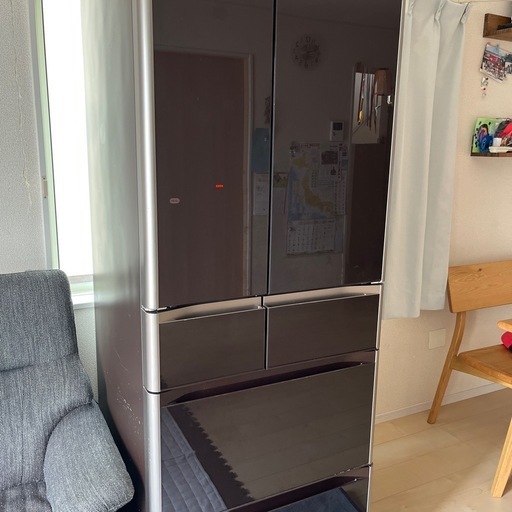 【大阪府】RG5200E 日立　517Ｌ　冷蔵庫　クリスタルブラウン　2015年 Amazon.co.jp: 日立 517L 6ドア冷蔵庫（クリスタルブラウン）HITACHI