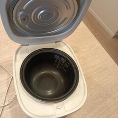 無印良品の3合炊き炊飯器の画像