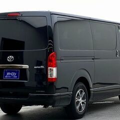 実際の車を沢山見たい！内装や傷を目で確かめたい！そんなあなたに！【オトロン大垣店】なら常時200台以上！/トヨタ ハイエースバン 　スーパーGLダークプライムの画像