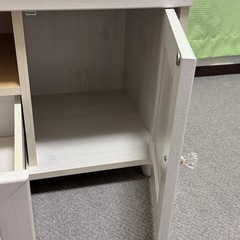 テレビ台の画像