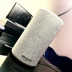 【美品】Amazon Echo 「重低音　高音質」の画像