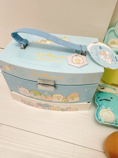 すみっコぐらし