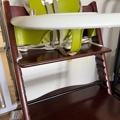 STOKKE トリップトラップ ベビーセット  トレイ　白の画像