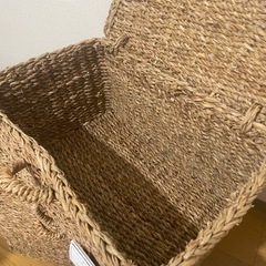 H&M HOME ふた付き収納バスケットの画像