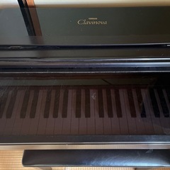 電子ピアノ　Clavinovaの画像