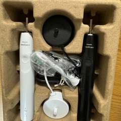 Philips Sonicare Electric Toothbrush, 3100 Series (Lightweight/USB Rechargeable, Set of 2), HX3675/24, White + の画像