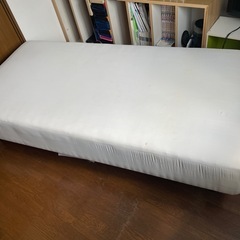 ニトリ　シングルベッド　の画像