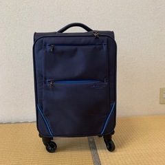 ソフトキャリーケース　ネイビーの画像