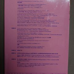 LiSAのDVD　LiVE is Smille Always 〜LiVE BEST 2011‐2022&LADYBUG〜　 希望者には5枚目の写真の雑誌もお付けできます　　7月20日に限り小田急相模原駅でも取引できますの画像