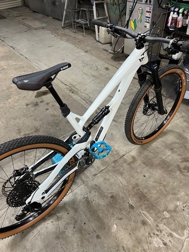 YT Jeffsy 29erフルサス フルカーボン boost規格 (送料無料