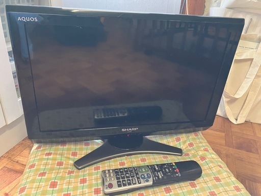 SHARP AQUOS 20インチテレビ (にゃおちゃん) 佐伯のテレビ《液晶