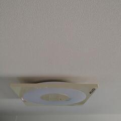 シーリングライトの画像