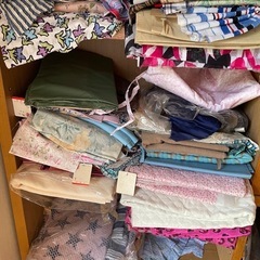 カラフルなハギレの画像