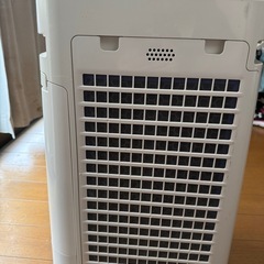 シャープ 空気清浄機 KC-H50-W プラズマクラスター 7000 加湿 浮遊ウィルス 花粉 空気浄化  加湿量 500mL/hの画像