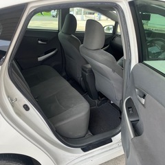 プリウス　平成23年　パール　車検令和8年１月までの画像