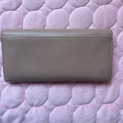 FURLA長財布ベージュ
の画像