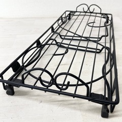 【中古品】ガーデンラック ガーデニング シェルフ 花台 フラワーボックス 折りたたみ 黒 アンティーク調 インテリア家具 の画像