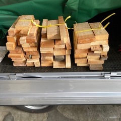 薪　キャンプや焚き火にいかがですか？の画像