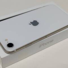 【SIMフリー】iPhone SE 第3世代/64GB/A2782/スターライト〈MMYD3J/A〉の画像