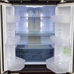 SHARPの大型冷蔵庫の画像