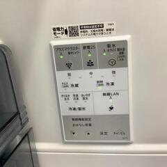 SHARPの大型冷蔵庫の画像