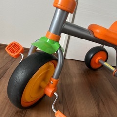 足漕ぎ三輪車　西松屋　室内でのみ使用の画像