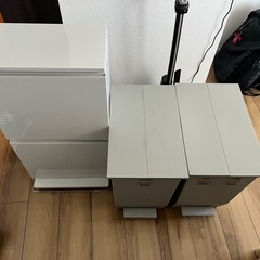 【無料・使用1年以内】ニトリ等　ゴミ箱 3点の画像