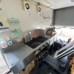キッチンカーの画像