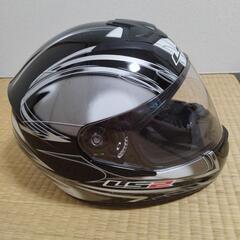フルフェイスヘルメットの画像